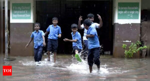 Read more about the article Kerala Schools: Heavy rains trigger red alert in north Kerala; schools, colleges closed in six districts |