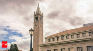 Read more about the article Studying Arts and Humanities at Stanford University vs. UC Berkeley: Which is Better for You?