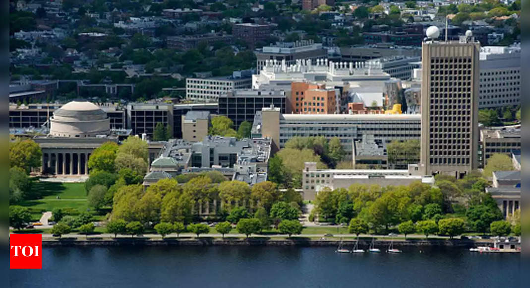 You are currently viewing MIT or Stanford: Which University is Right for Your Engineering Career in Mechanical, Aeronautical & Manufacturing Fields?