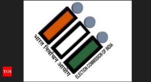 Read more about the article EC raps Maharashtra for not carrying out poll-related transfer order