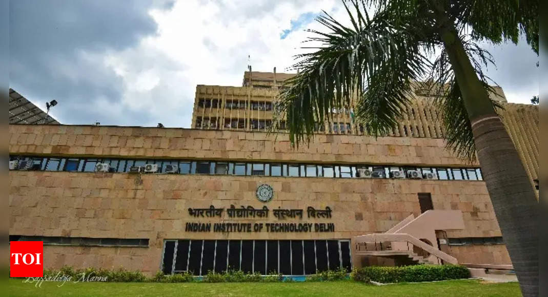 Read more about the article IIT Delhi trumps IIT Bombay as India’s top university in QS Asia rankings 2025: A comparative analysis of their performance